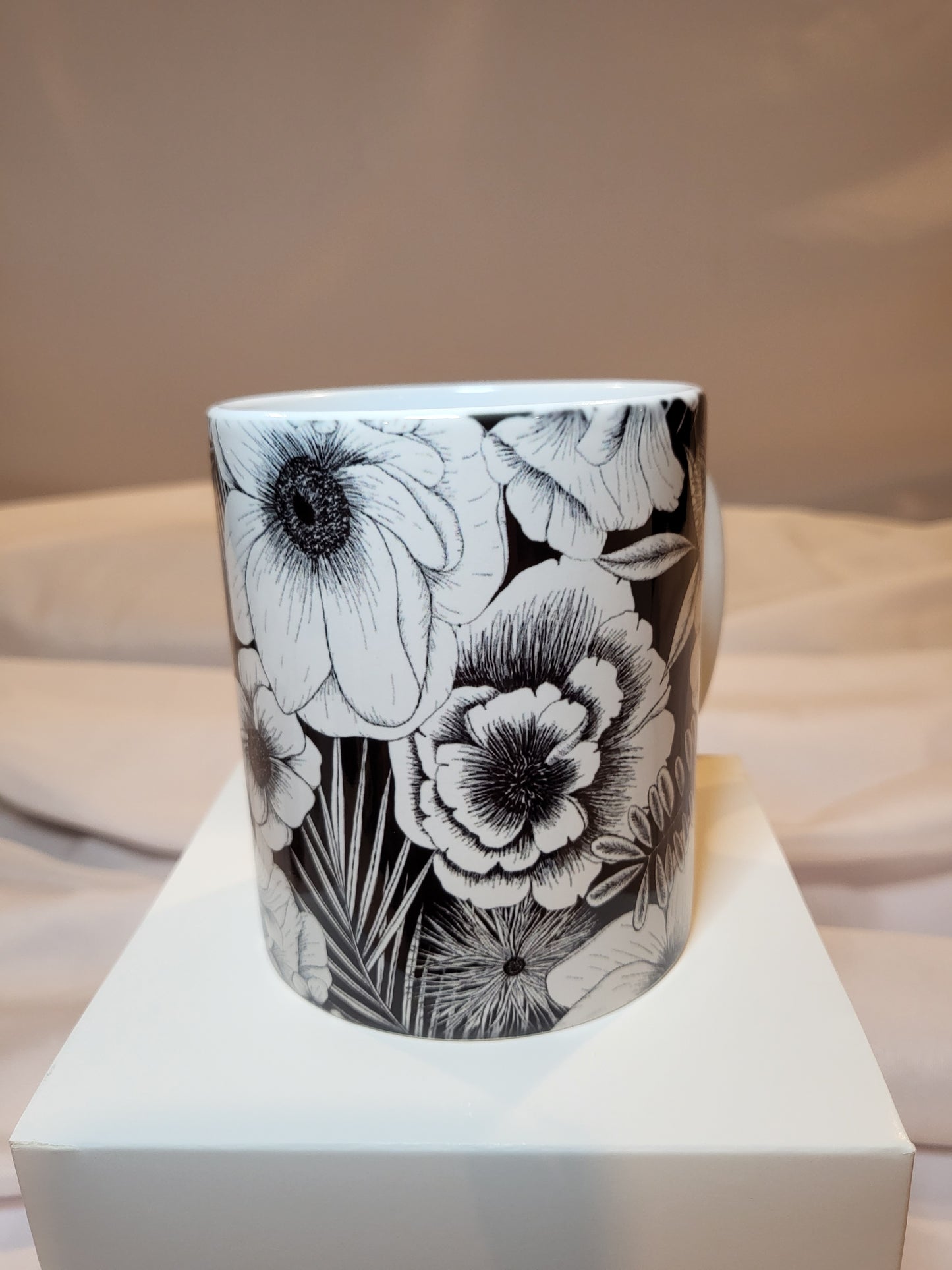 Black and White Floral Mug